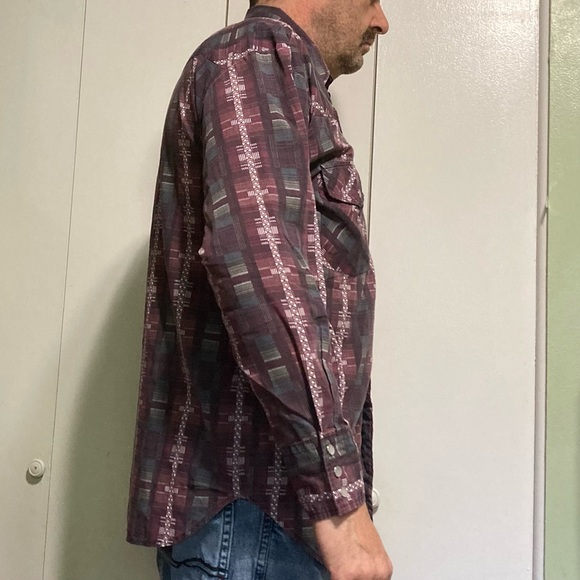 Salmon River Traders Cowboy Western Aztec Rodeo Shirt- Medium 15-15.5"- Vintage - Picture 2 of 16